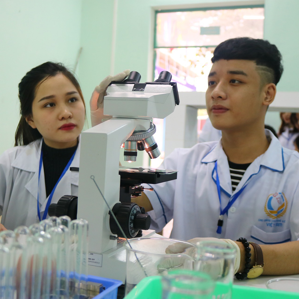 Trung Cấp Chăn nuôi - Thú y
